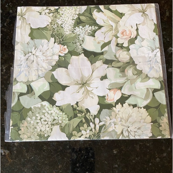 Vintage HALLMARK Bridal Gift Wrap Sheets - Picture 9 of 10